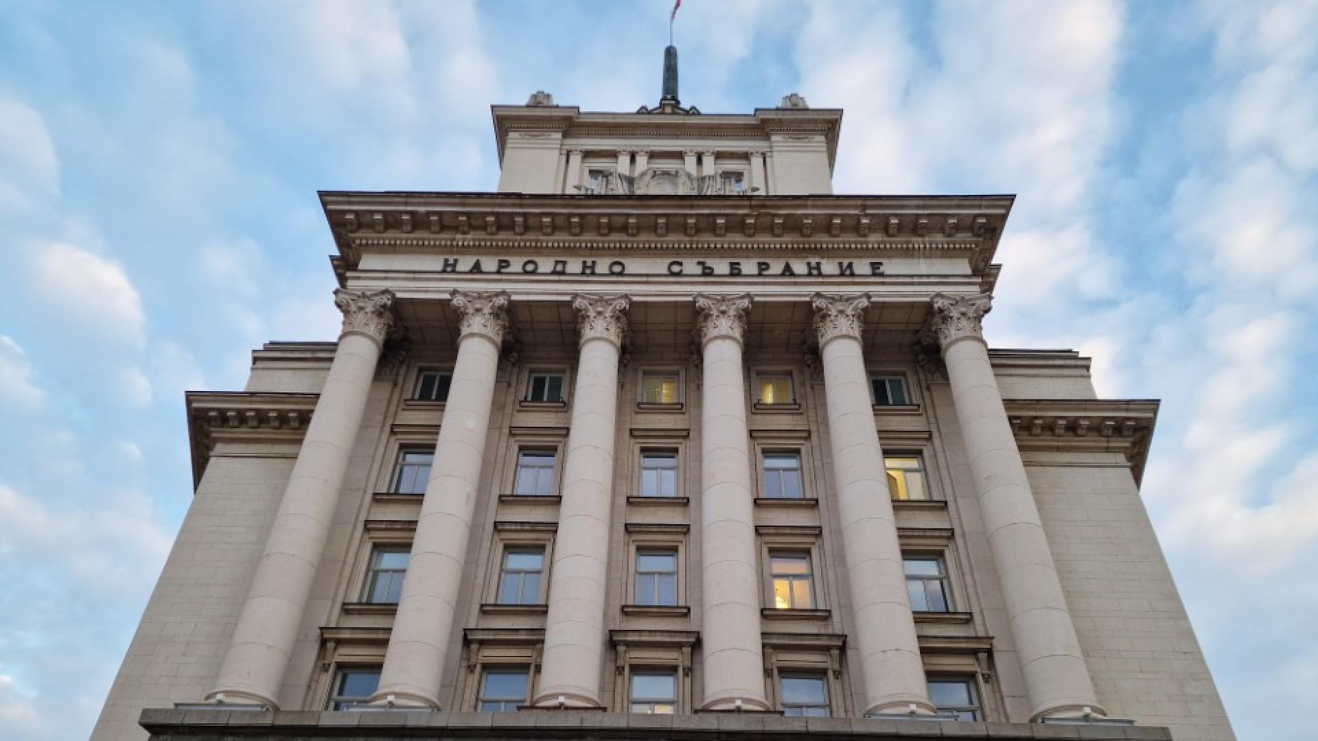 Васил Стефанов от Продължаваме Промяната Демократична България ПП ДБ влиза