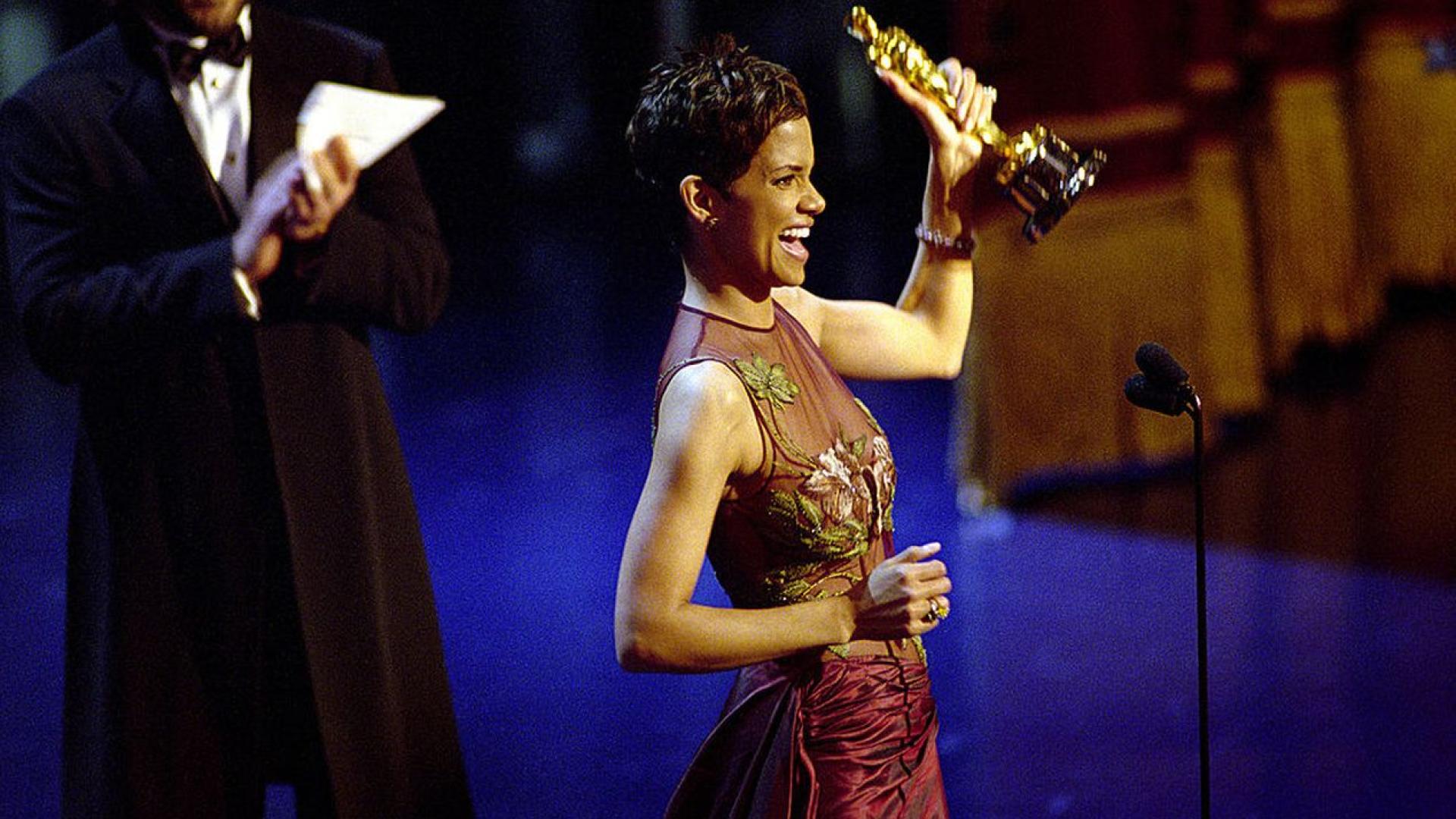 Хали Бери е уморена да бъде единствената чернокожа актриса печелила  Оскар