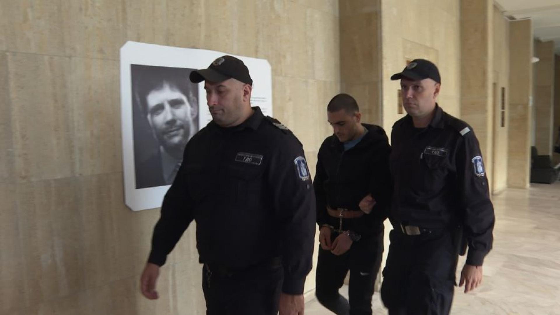 Съдът осъди на 20 години затвор сириеца Омар Аднан за