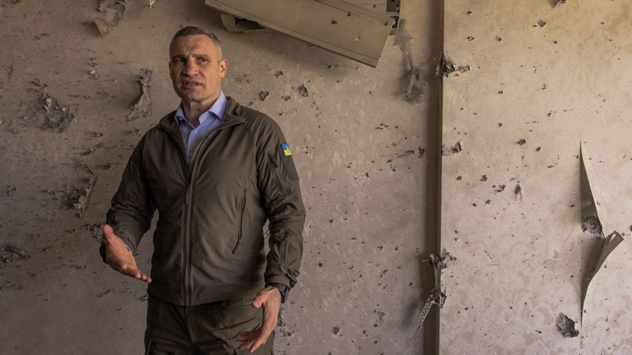 Кметът на Киев Виталий Кличко: Украйна с остър недостиг на войници, хиляди мъже бягат