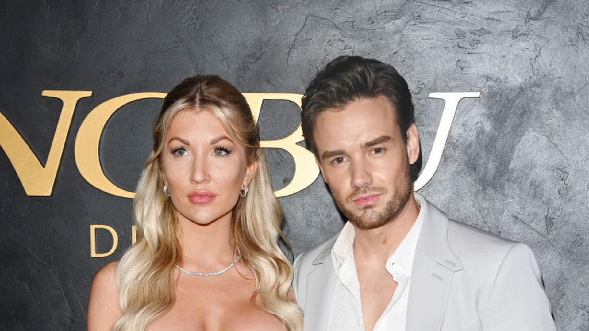 Американската инфлуенсърка Кейт Касиди която започна връзка с Лиъм Пейн