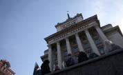 След внесения вот на недоверие: Управляващи и опозиция в ескалиращ сблъсък (ОБЗОР)