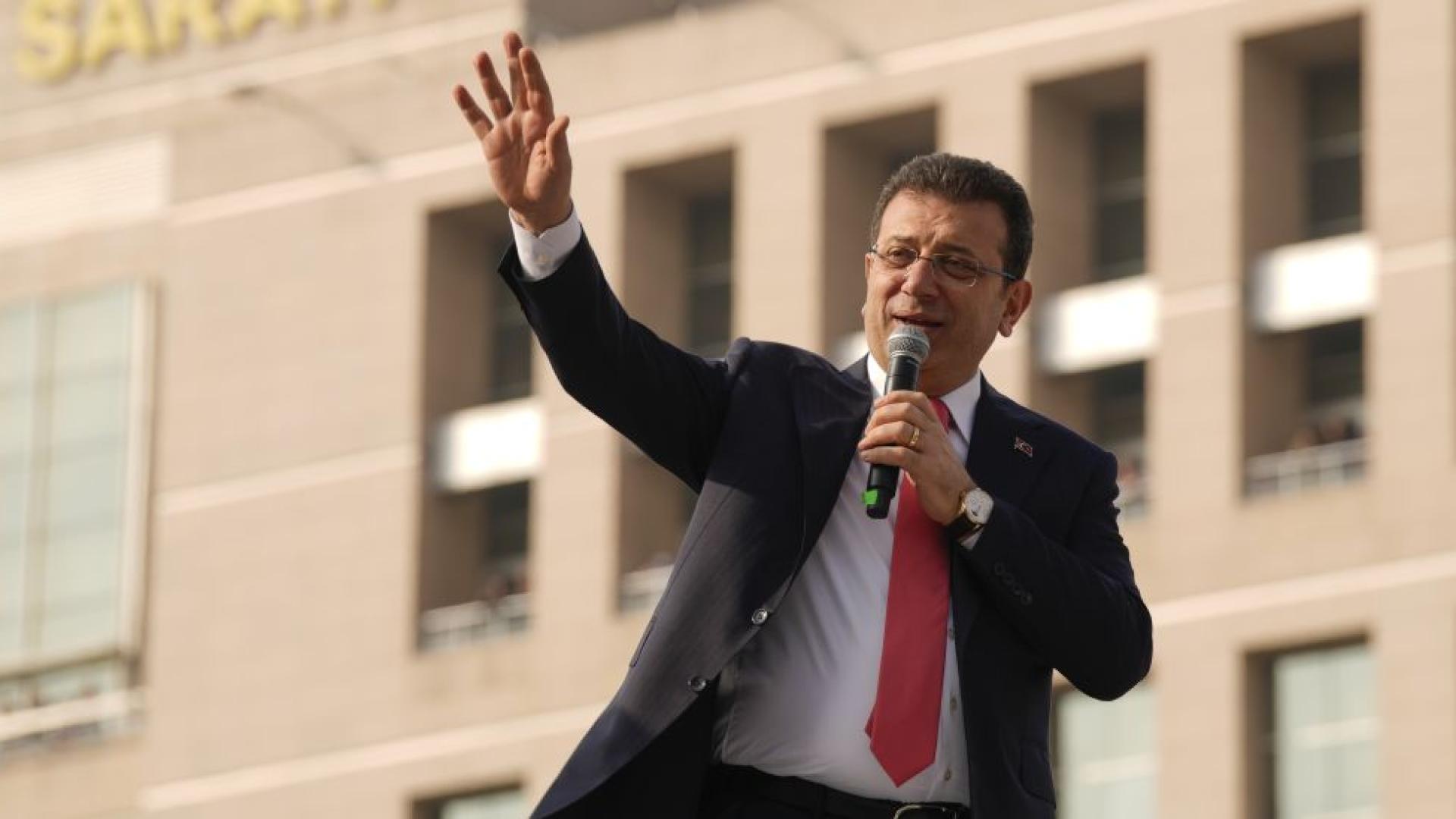 Министерството на вътрешните работи на Турция отстрани Екрем Имамоглу от