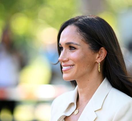 Това трябваше да бъде празник на новото начало и ръчно