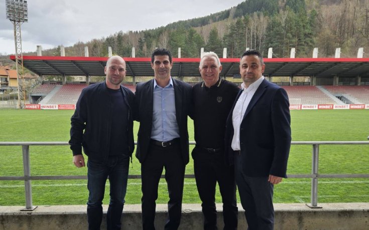 Георги Иванов и Христо Стоичков на работна среща в Етрополе