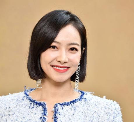 Китайската Цианкиан известна като бебето на хилядолетието почина внезапно на