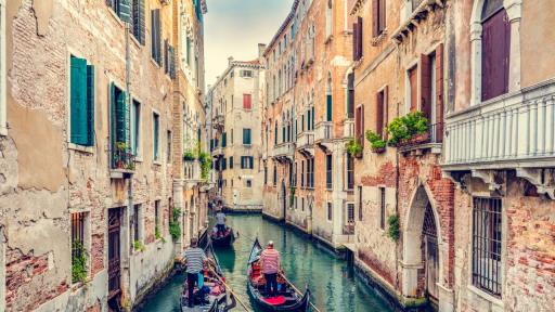 Венеция потъва: Градът обмисля драстични мерки срещу рекордните наводнения