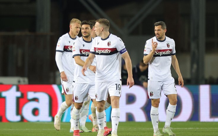 Болоня разби с лекота Емполи и е на крачка от финал за Купата на Италия