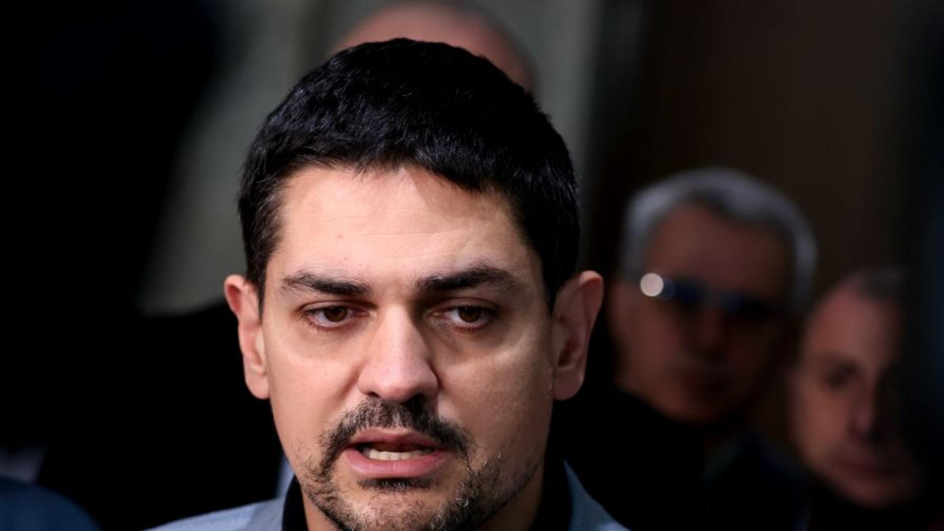 Такива вотове само за да има вотове на недоверие които