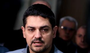 <p>Радостин Василев за законопроекта за &quot;Лукойл&quot;: Държавата се превръща в &quot;рейдър&quot;</p>