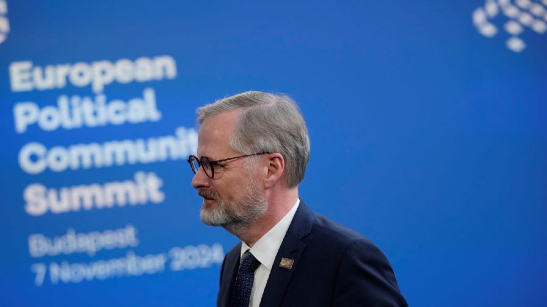 Фалшиви постове се появиха във вторник сутрин в акаунта на чешкия премиер