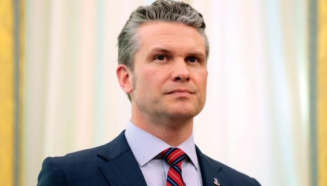  Пийт Хегсет 