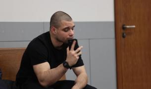 Съдят и разследват прокурорския син за огромен брой престъпления