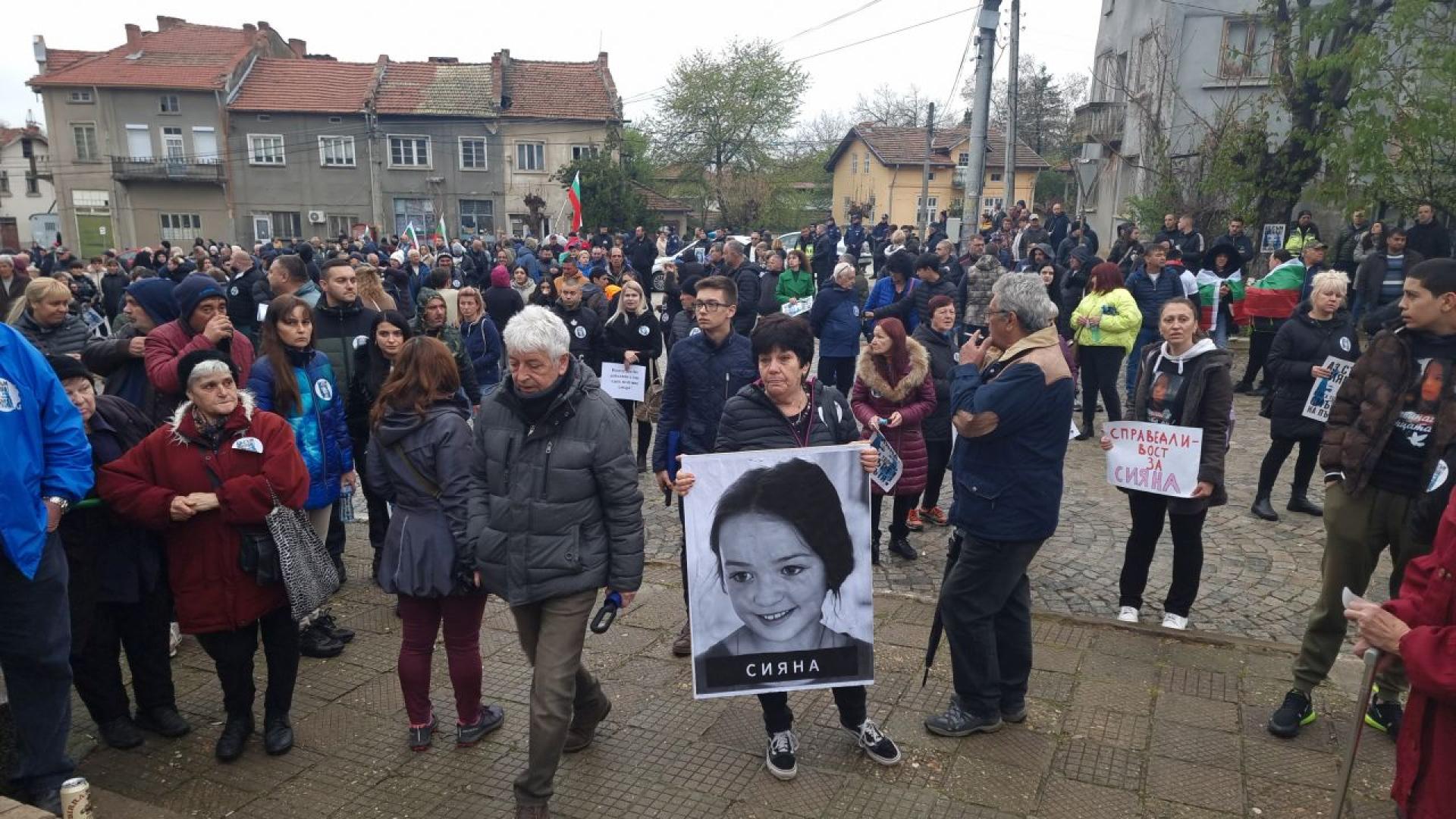 Няма по голяма ценност от живота Това заяви Николай Попов баща