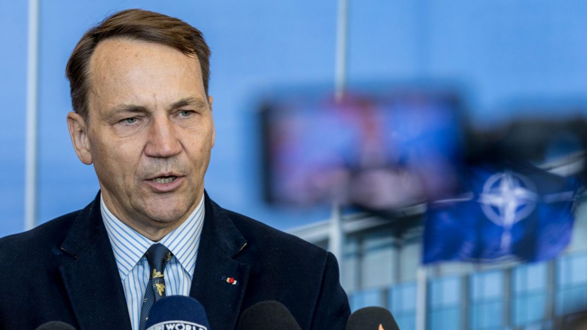 Владимир Путин се подиграва с добрата воля на Доналд Тръмп