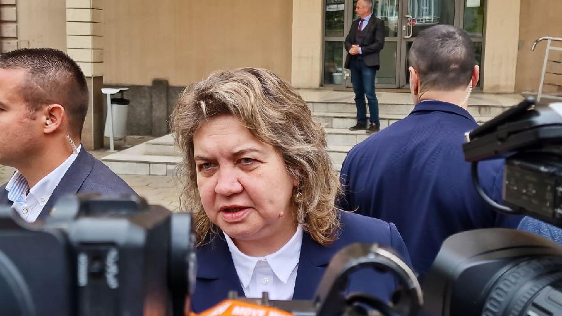 Работата на Народното събрание НС макар и по бавно потръгна и