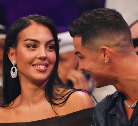 Футболната легенда Кристиано Роналдо и красивата му половинка Джорджина Родригес