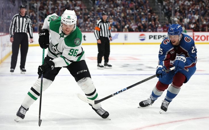 Колорадо надви Вегас в дербито на лидерите в НХЛ