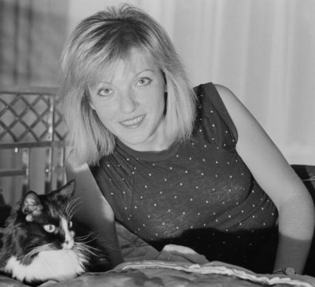 На пръв поглед тихата и скромна Мeри Остин изглежда пълна