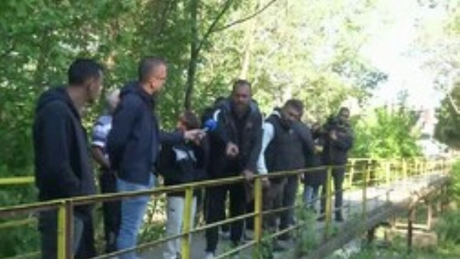 Напрежение в Луковит след като 12 годишно дете беше хвърлено от