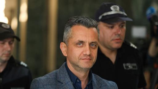 <p>Шефът на пловдивската митница остава за постоянно в ареста</p>
