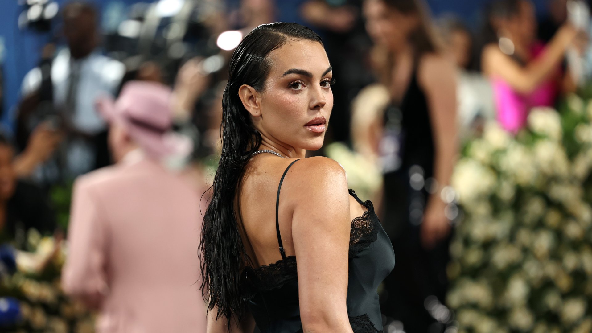 Джорджина Родригес родена на 27 януари 1994 г в Буенос