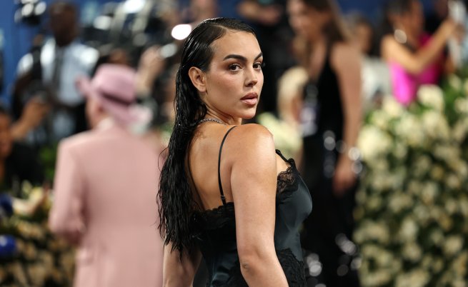 Джорджина Родригес: От продавачка в Gucci до годеница на Кристиано Роналдо