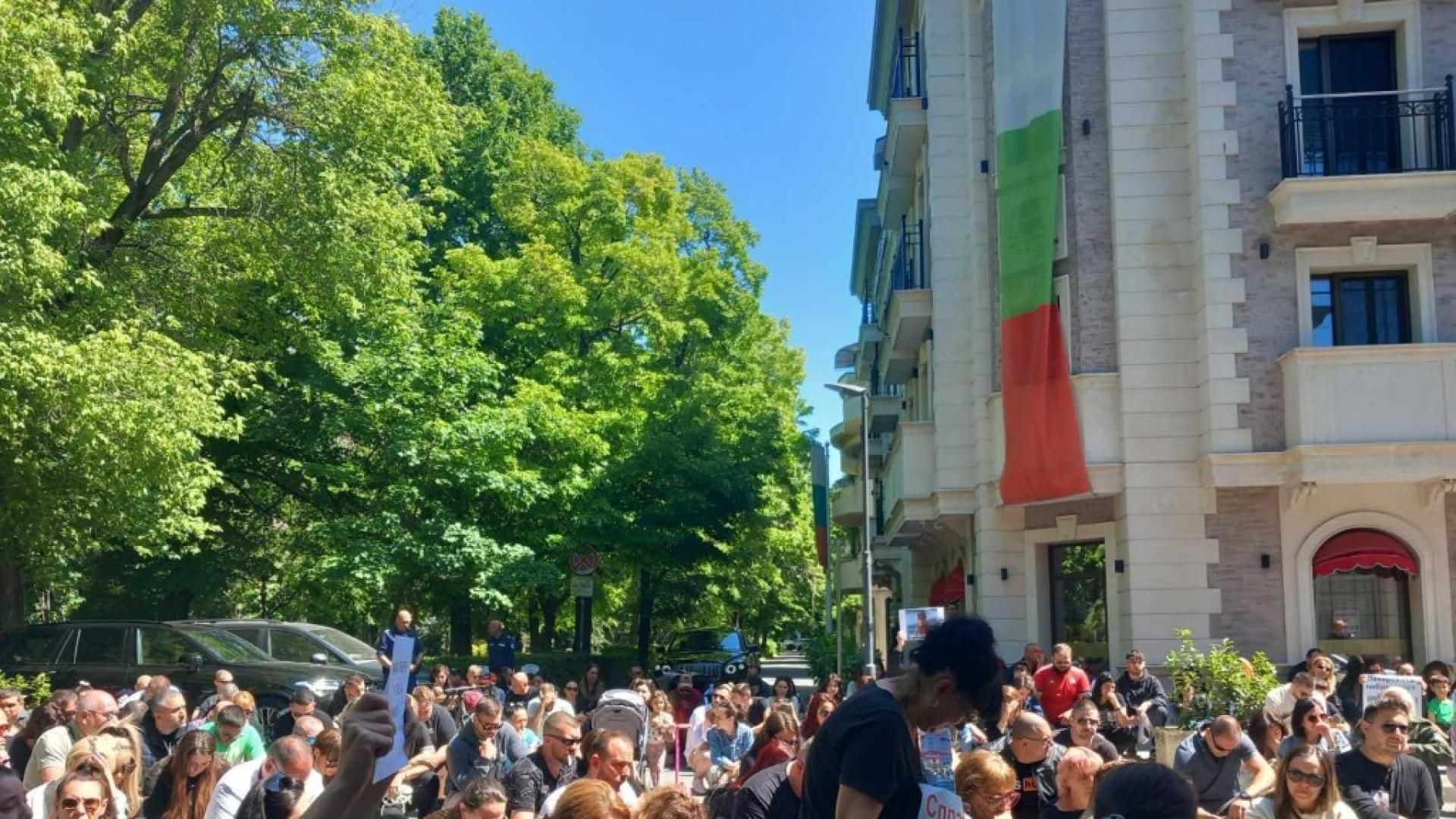 От пловдивската частна клиника в която почина 6 годишният Ангел заявяват