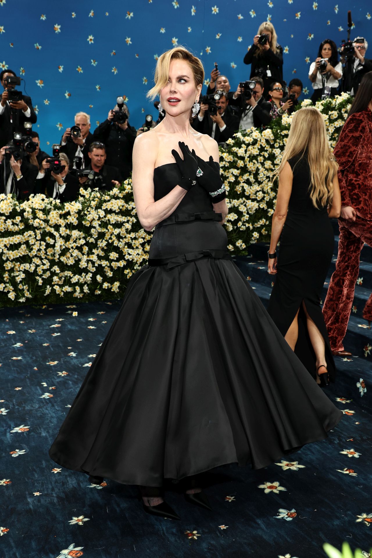 <p>Никол Кидман на Met Gala 2025: Прическата ѝ шокира всички</p>