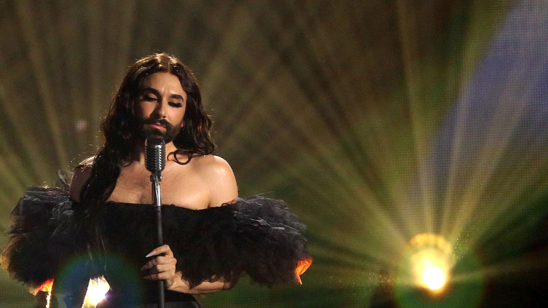 На Евровизия  2014 брадатата певица Кончита Вурст се превърна в световна