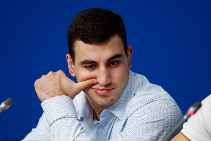 Пресконференция на Кирил Милов Семен Новиков и борци от класическия1