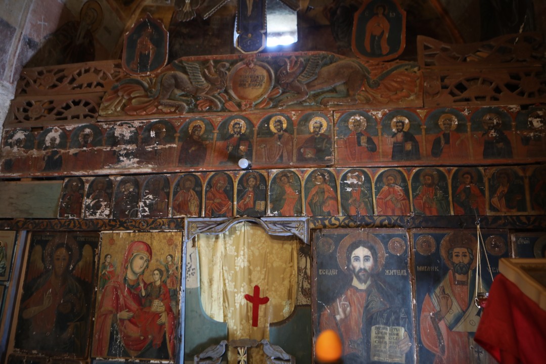 <p>В Годечкото село Туден отбелязаха летния Никулден с боб курбан в църквата св. &quot;Николай Чудотворец&quot;.</p>