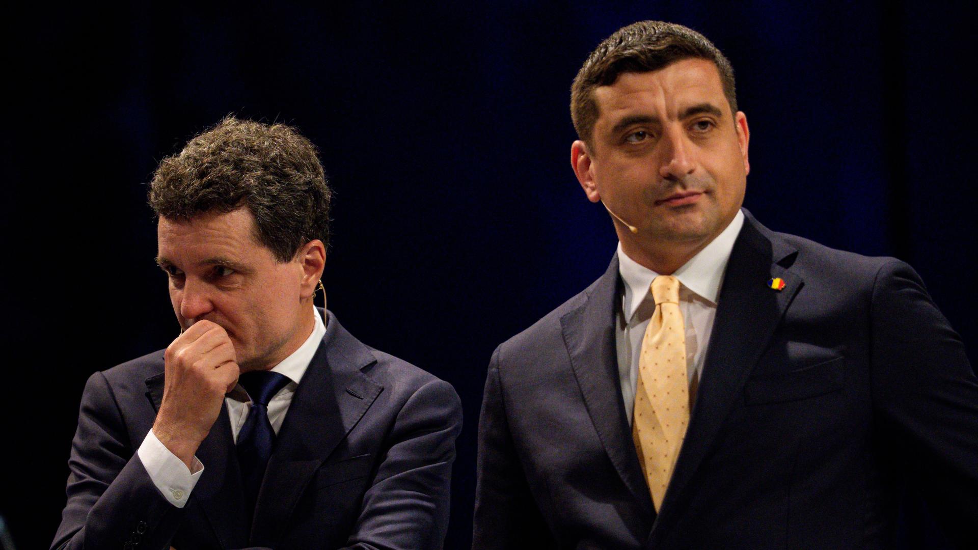 Първият дебат между Джордже Симион AUR и независимия кандидат Никушор