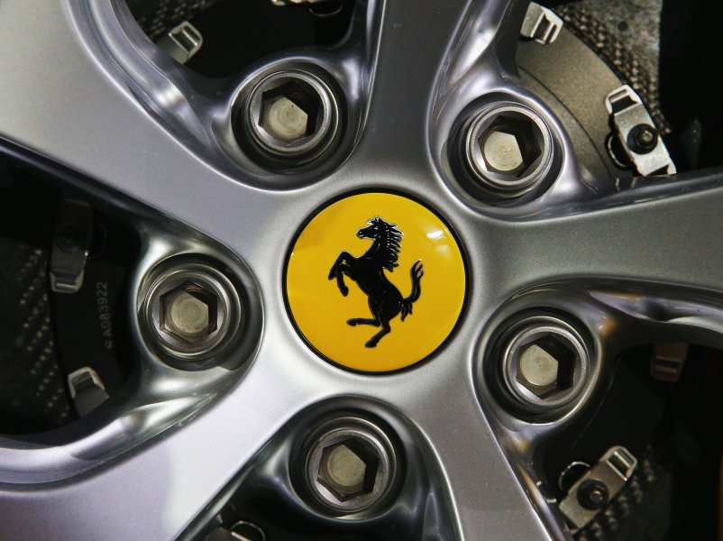 Ferrari 812 Superfast1