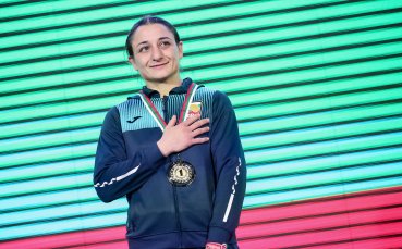 Златислава Чуканова спечели среброто на Световната купа по бокс