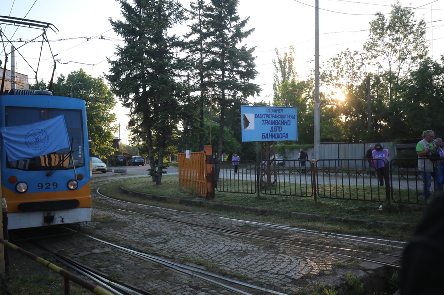 <p>Протест спря движението на градския транспорт в столицата</p>