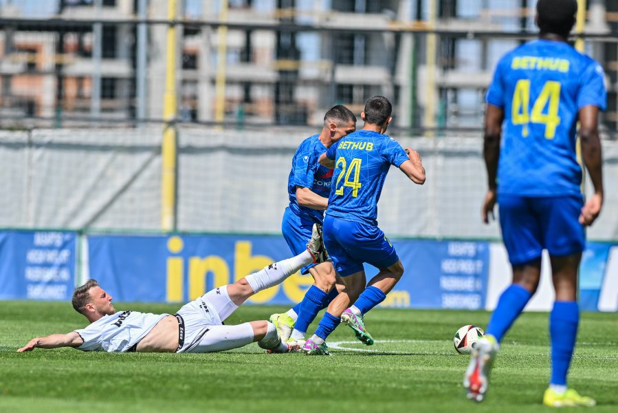 Крумовград Славия1