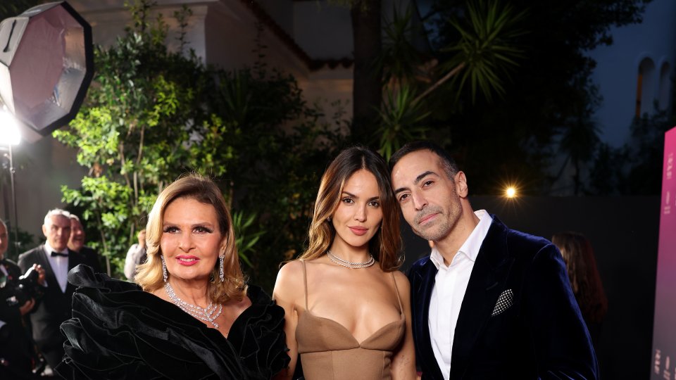 Ейса Гонсалес сияе не само с новата си роля във