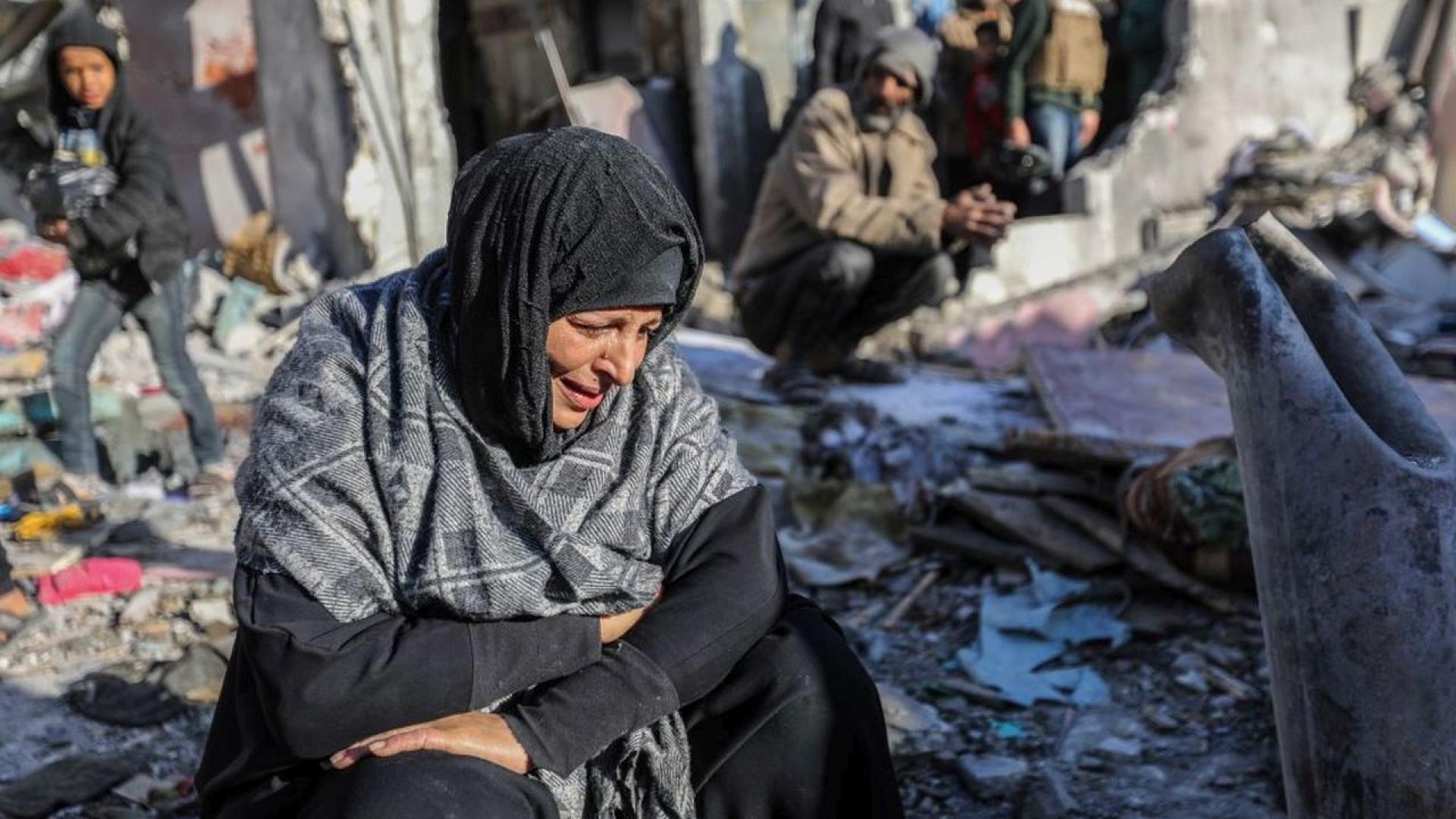 Израел обяви че ще позволи базов минимум храна да влезе в