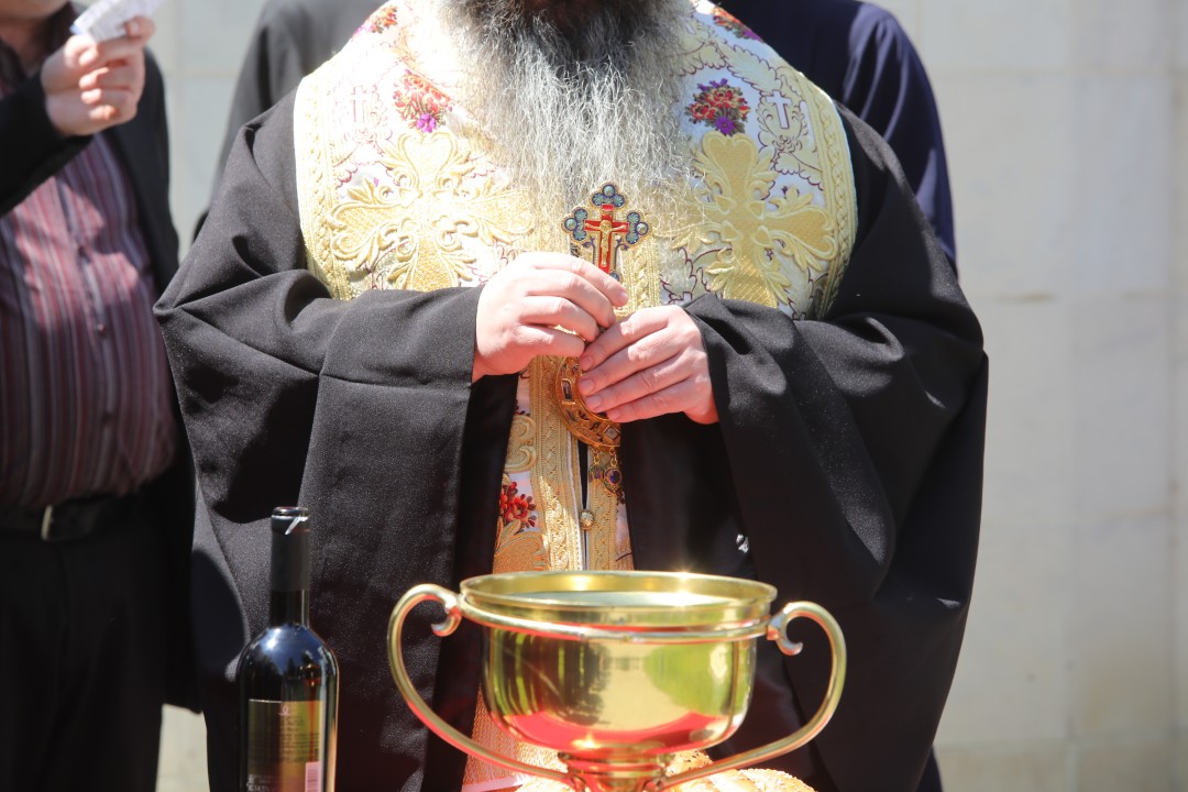<p>С откриването на специален паметник в София беше отдадена почит на служителите на спешната болница &bdquo;Пирогов&ldquo;, посветили живота си на другите преди, по време и след пандемията от COVID-19.</p>