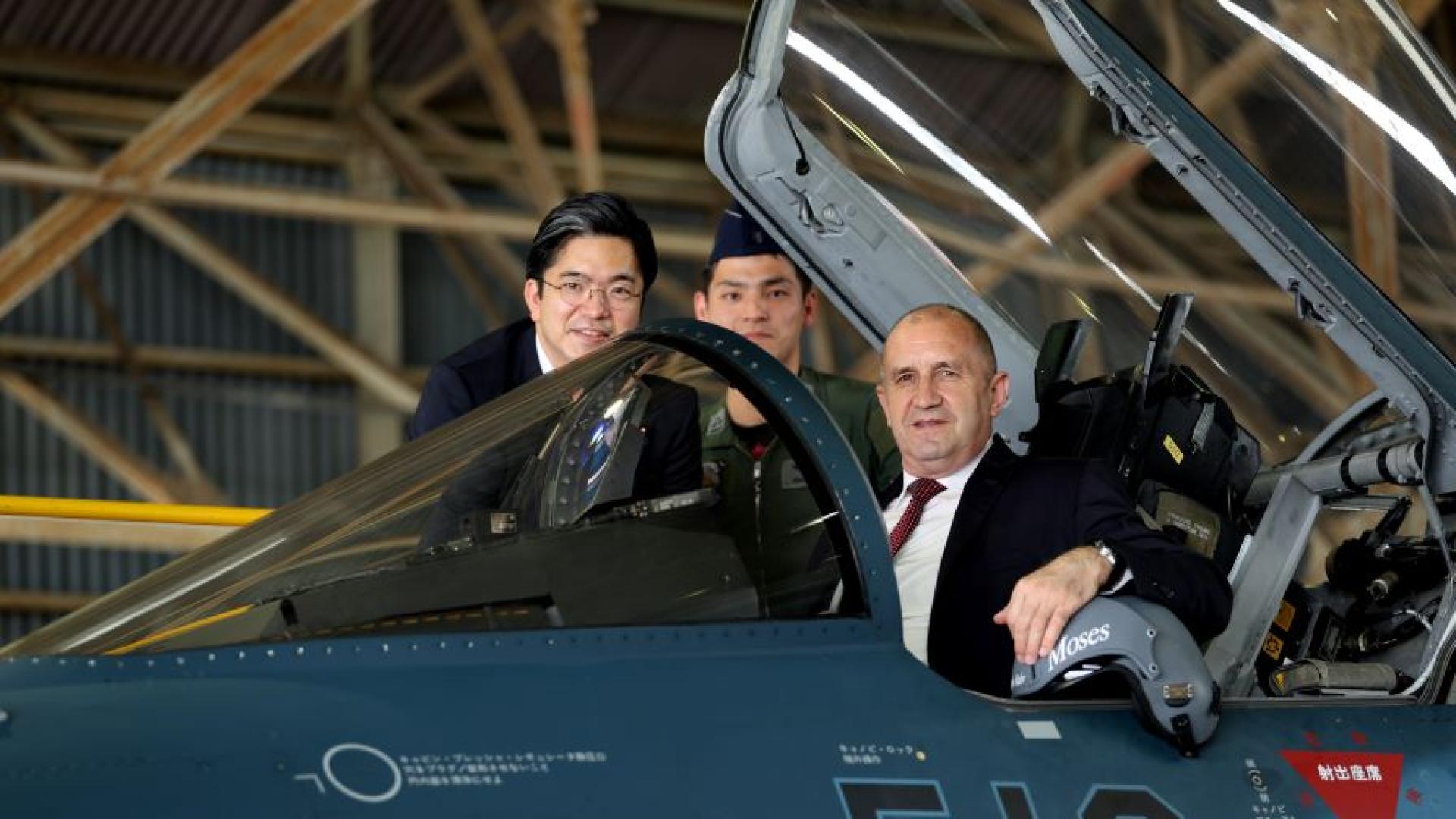 Впоследния ден от официалната си визита в Япония президентът Румен