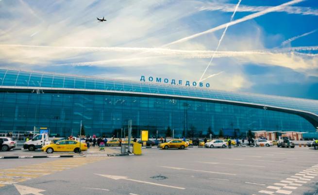 Украинска атака с дронове отново блокира летищата в Москва