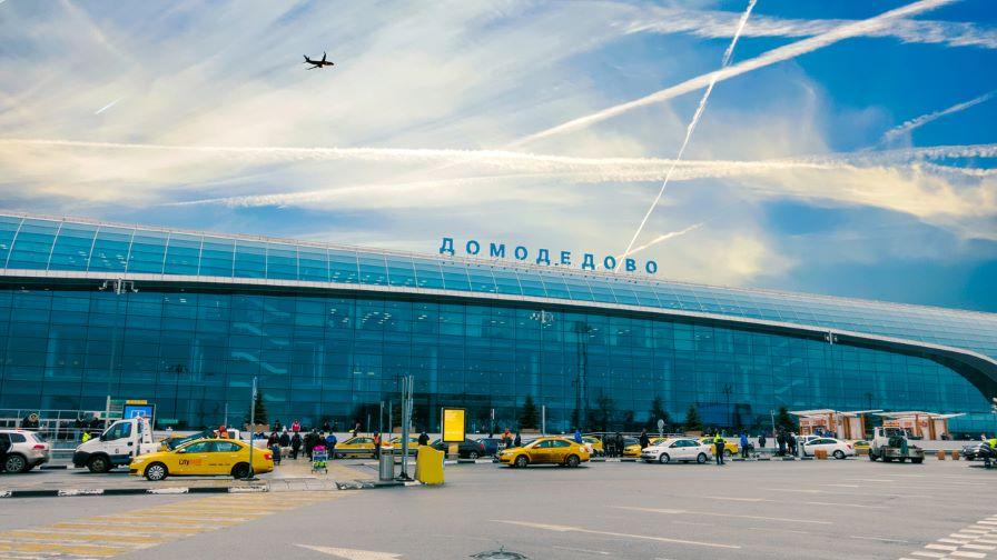 Украинска атака с дронове отново блокира летищата в Москва
