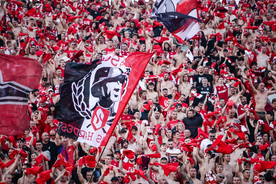 ЦСКА Лудогорец Атмосферата по трибуните по време на финала за1