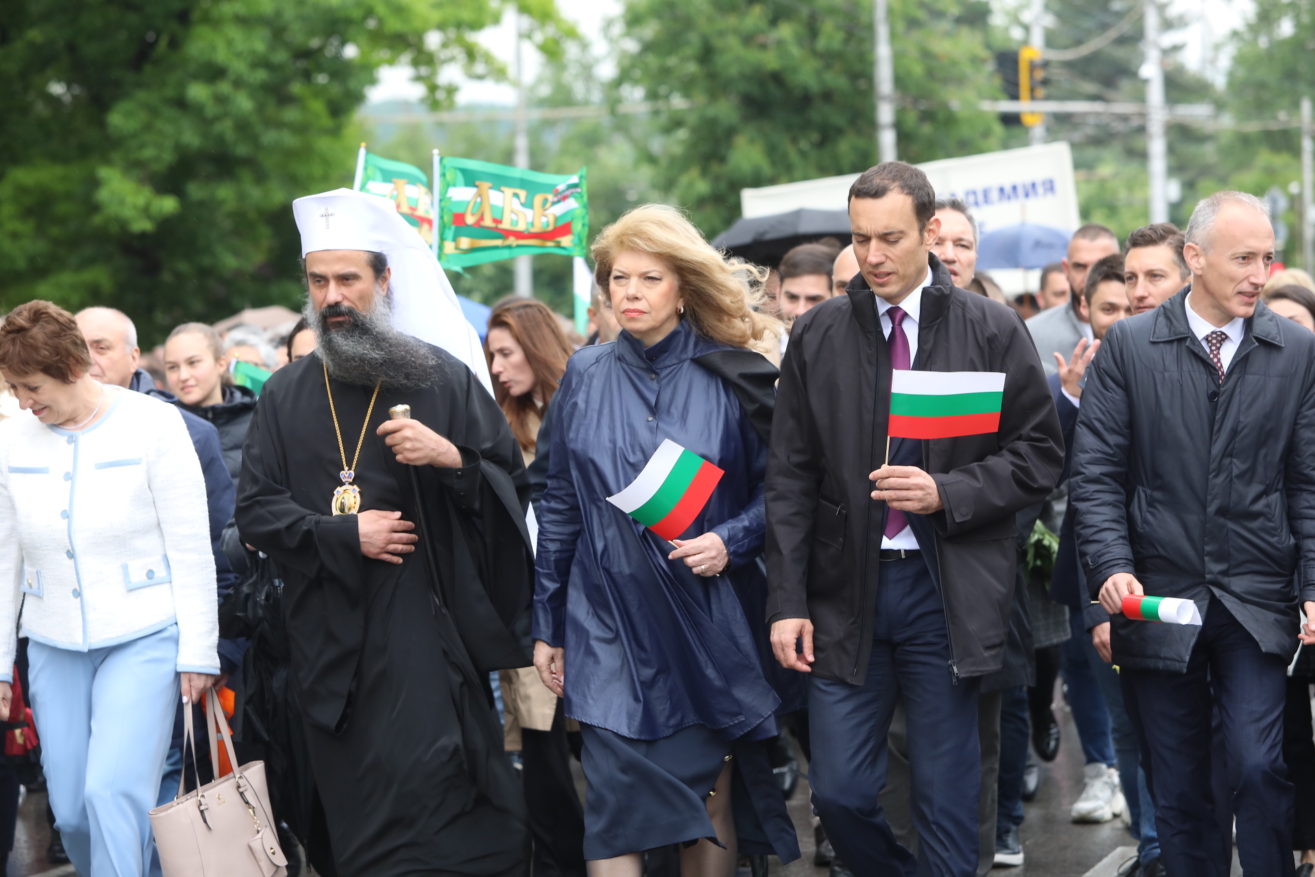 <p>Празничното шествие за 24 май в София</p>