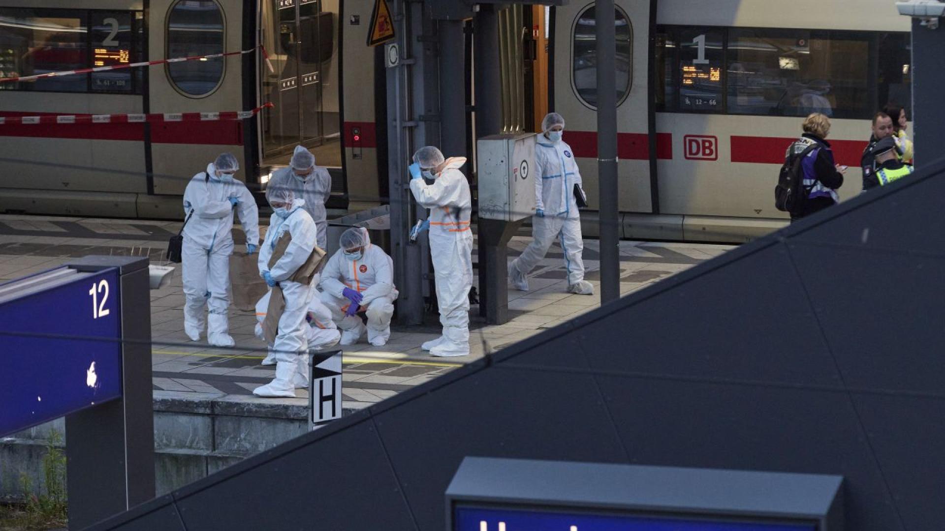 Тридесет и девет годишната заподозряна за нападението с нож на