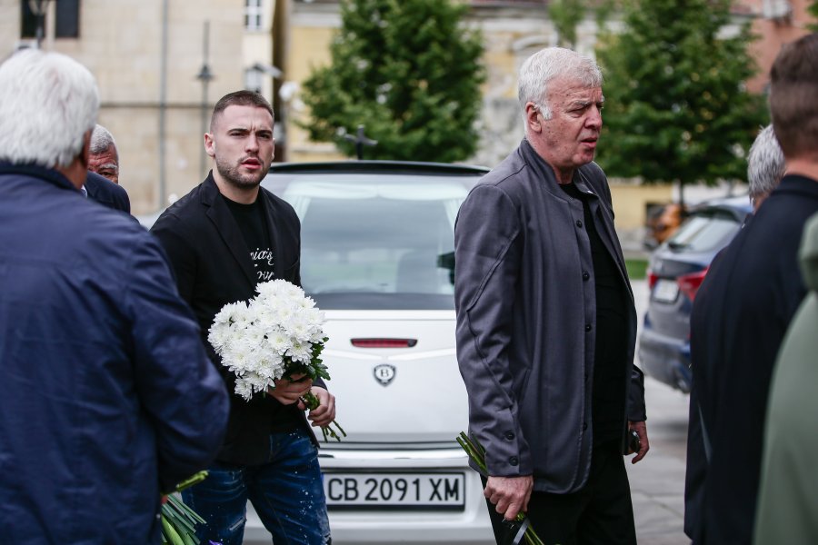 Поклонение на Кирил Ивков1