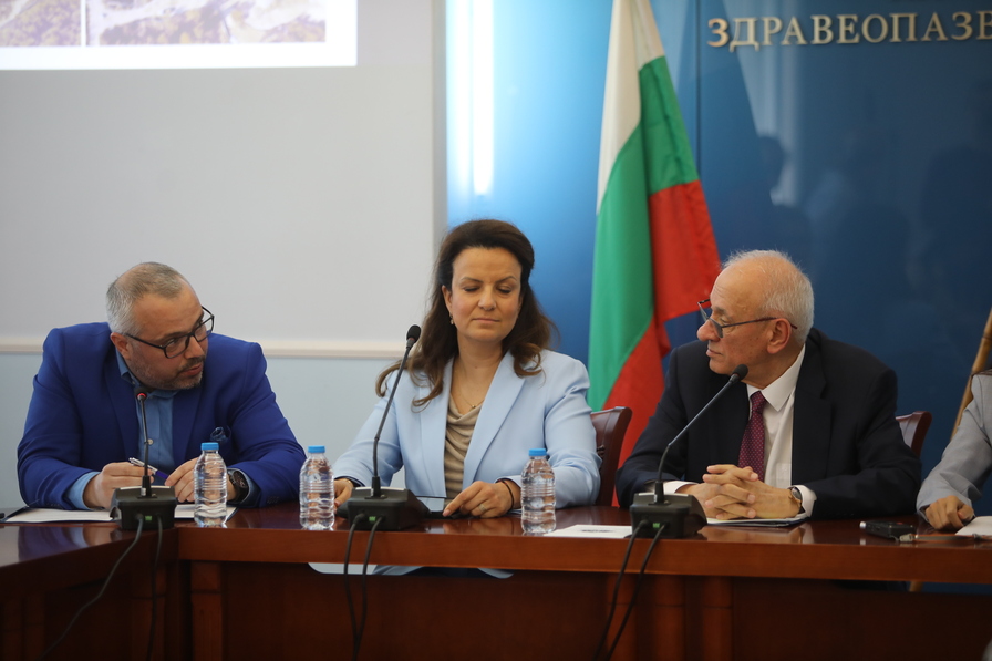 <p>Представяне на проекта за Национална многопрофилна детска болница</p>