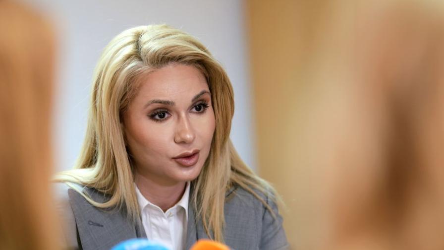 Изслушват Мария Филипова за зам.-омбудсман на 2 септември