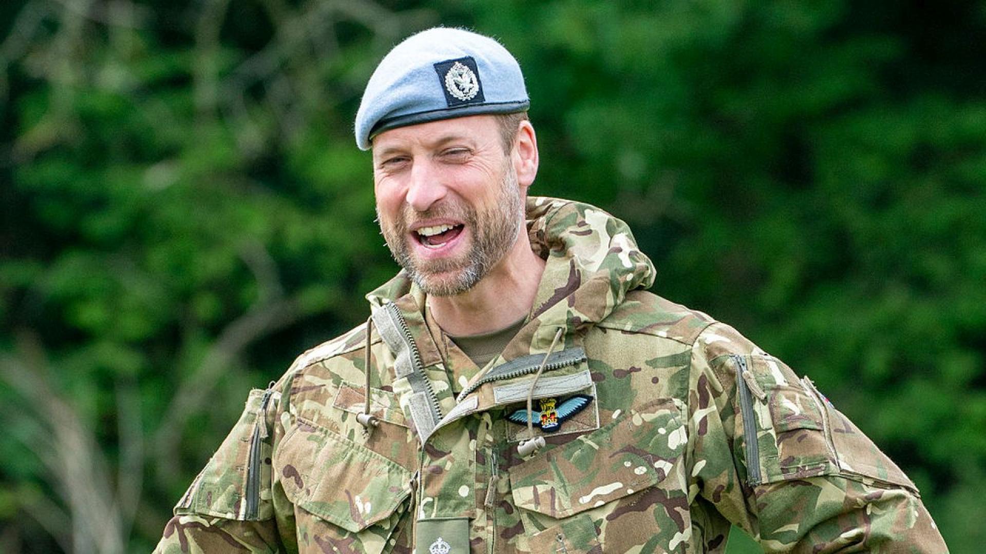 Принц Уилям сякаш направи едва доловим намек към по малкия си